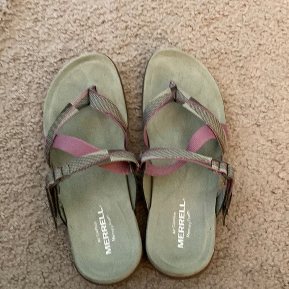 Merrell Shoes - Ladies Merrell brand sandals Great condition